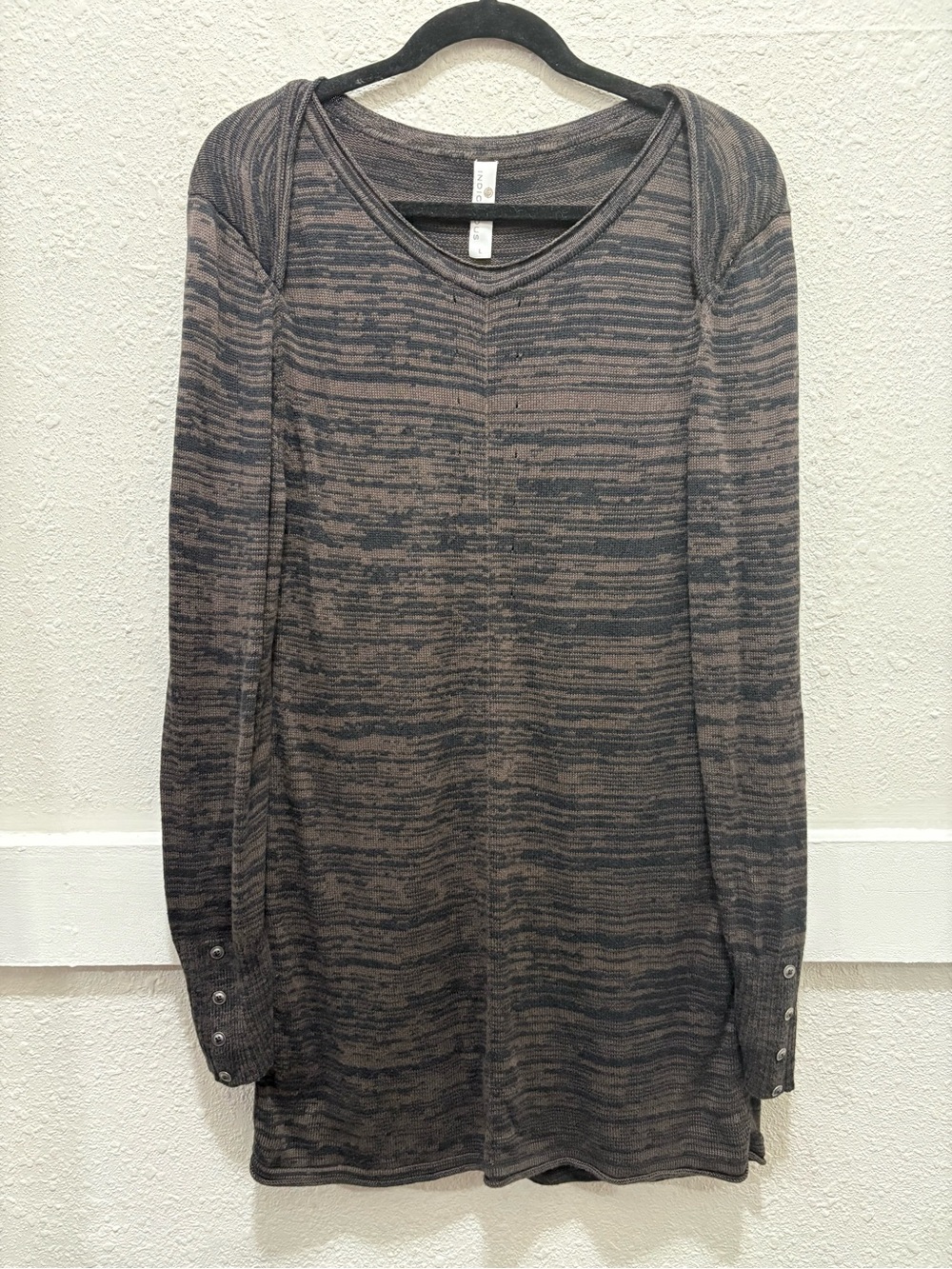 Indigenous Women's Brown and Black Knit Tunic Sweater Size Large